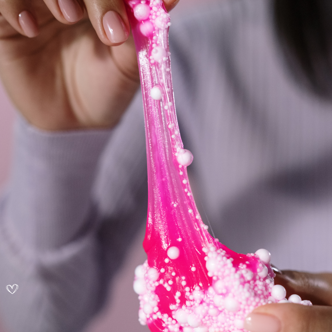 Opskrift på hjemmelavet slim, perfekt til ferien