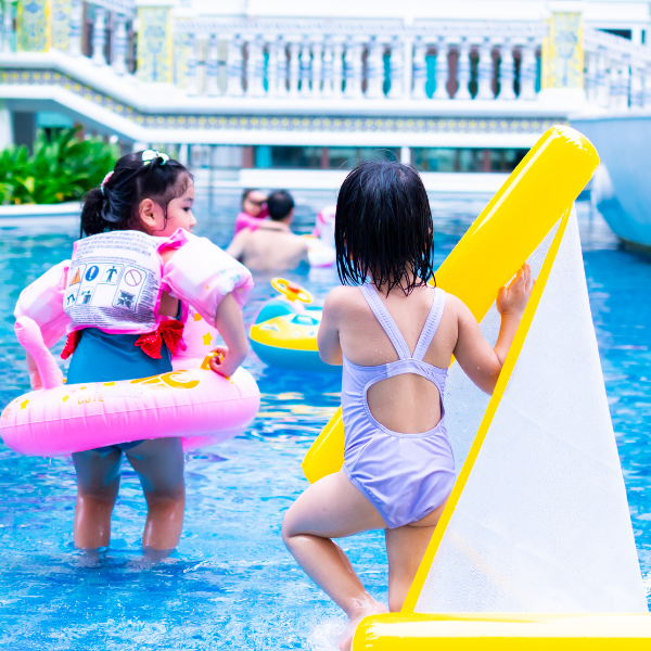 Skab overblik og ro i sommerferien med en printbar børnekalender