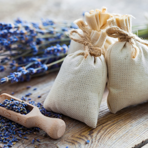 DIY – Duftposer af naturlige ingredienser