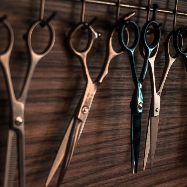 Sådan gør du saksen skarp igen