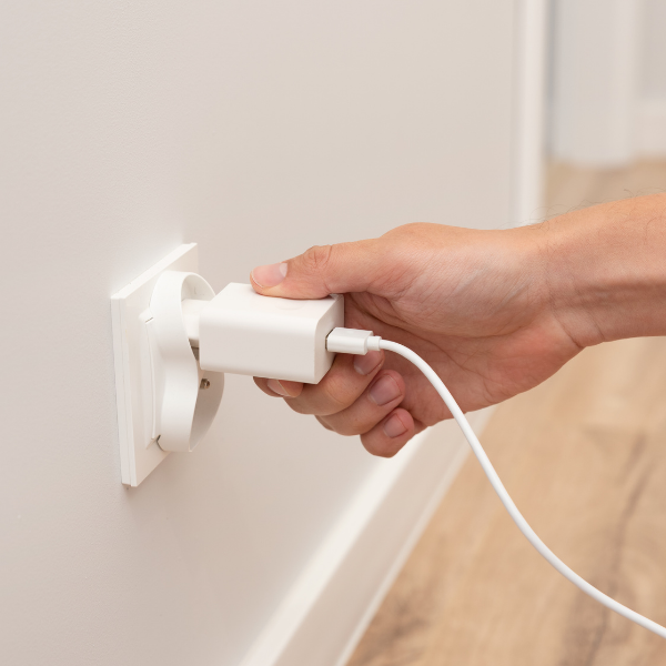 Få dine stikkontakter og afbrydere hvide igen